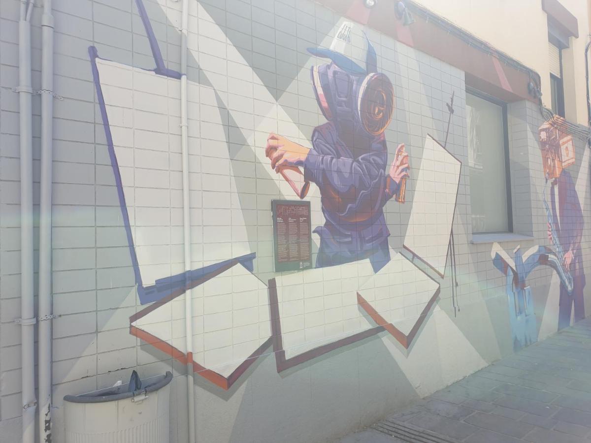 Hotel Arts - Gasteiz Centro บิโตเรีย-กัสเตซ ภายนอก รูปภาพ