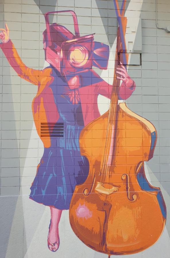 Hotel Arts - Gasteiz Centro บิโตเรีย-กัสเตซ ภายนอก รูปภาพ