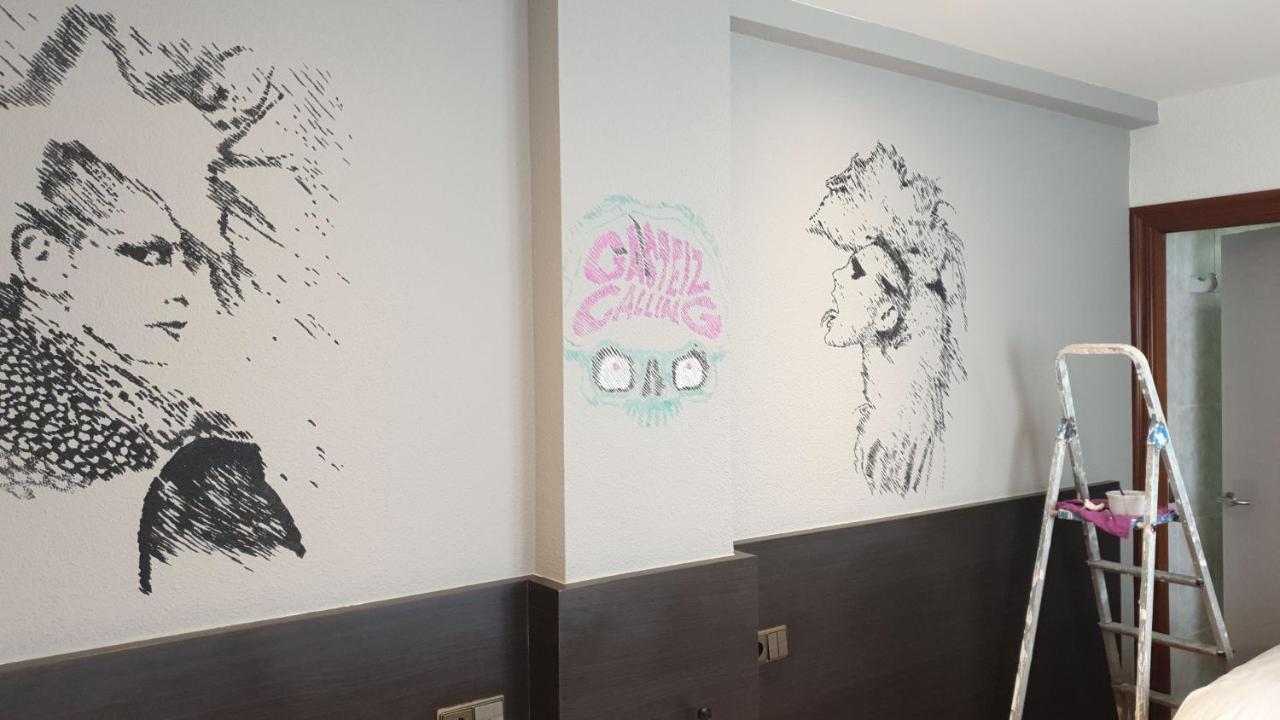 Hotel Arts - Gasteiz Centro บิโตเรีย-กัสเตซ ภายนอก รูปภาพ